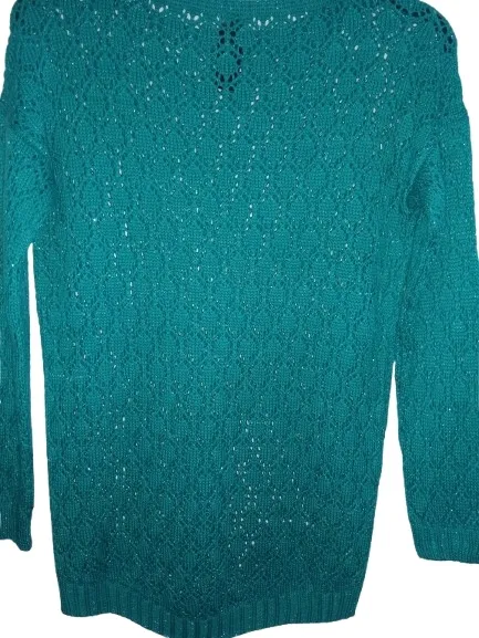 sweter-damski-azurkowy-stan-nowy