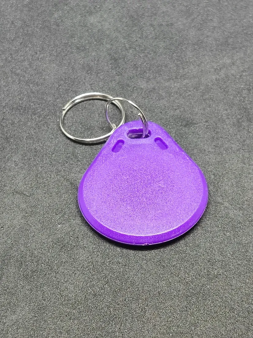 brelok-nfc-rfid-t5577-125khz-unique-programowalny-stan-nowy