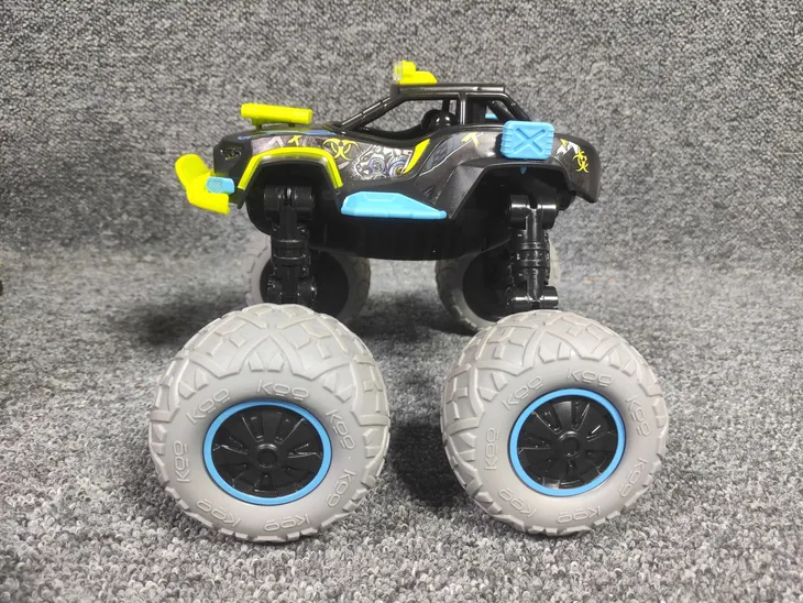 koo-kinchika-samochod-zdalnie-sterowany-wysokosc-produktu-30-cm