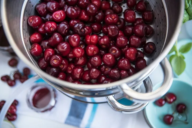 sokownik-galicja-8-l-marka-galicja-rodzaj-sokownik