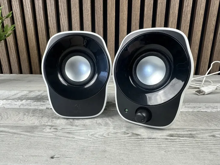 glosniki-logitech-z120-stereo-2-0-kod-producenta-z120-poleasingowe-ladne