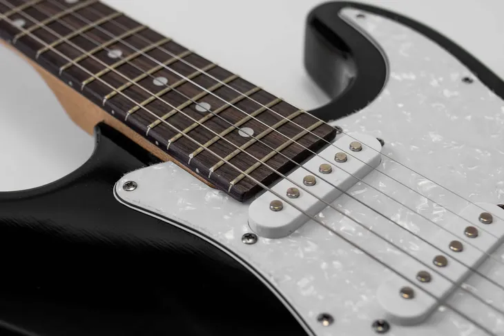 gitara-elektryczna-preston-4-4-czarna-model-365444