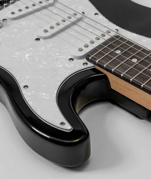 gitara-elektryczna-preston-4-4-czarna-marka-preston-kolor-wielokolorowy