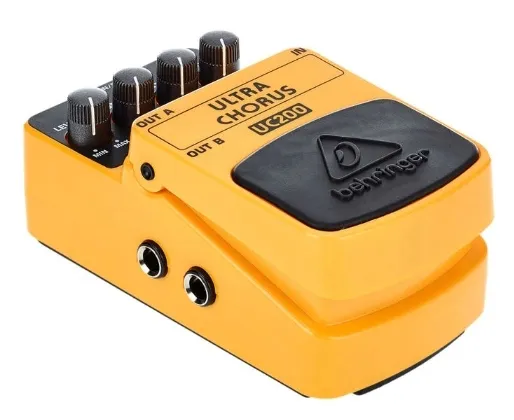 efekt-gitarowy-behringer-uc200-waga-z-opakowaniem-0-45-kg-kod-producenta-uc200