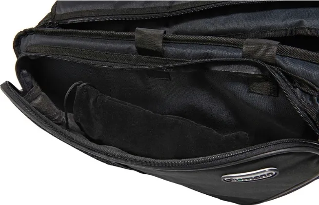 pokrowiec-do-saksofonu-thomann-waga-z-opakowaniem-1-25-kg-marka-thomann