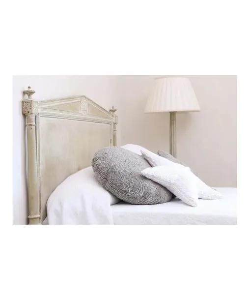 poduszka-big-dot-grey-lorena-canals-kolor-odcienie-szarosci