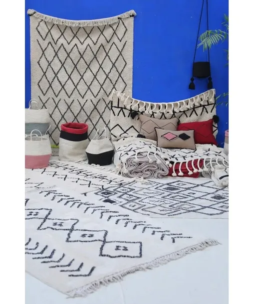poduszka-bereber-linen-lorena-canals-material-wypelnienia-poliester-silikonowany