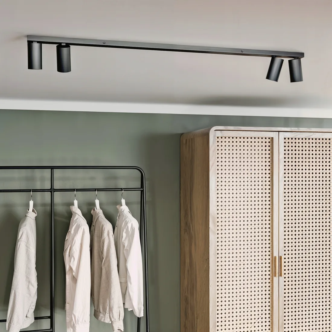 spot-prostokatny-smartled-czarny