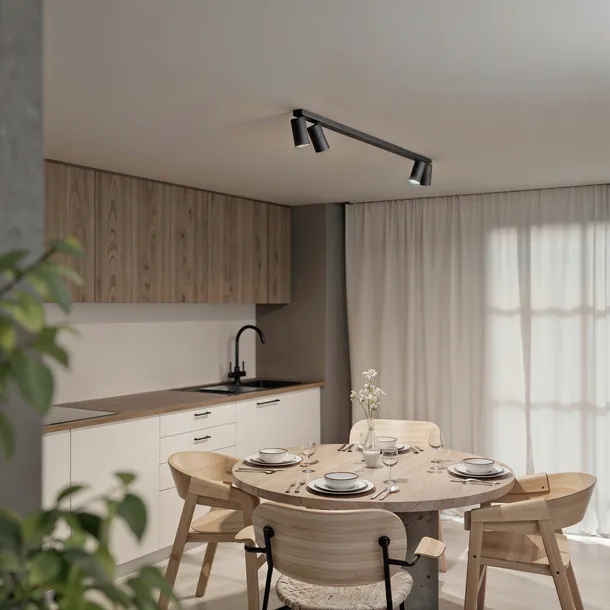 spot-prostokatny-smartled-czarny-material-dominujacy-metal