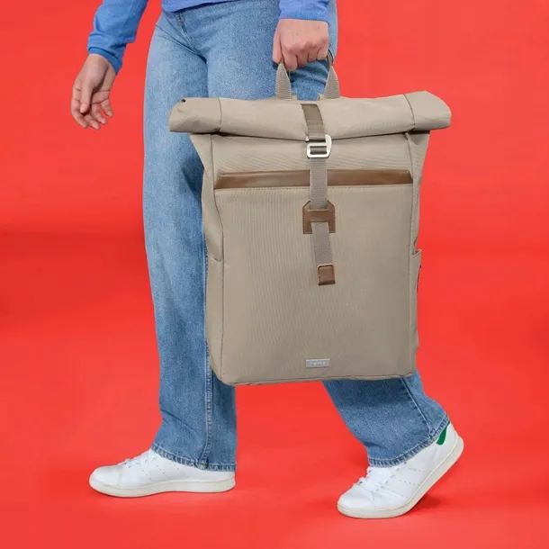 hama-plecak-silvan-162-bezowy-waga-z-opakowaniem-0-68-kg-certyfikat-ce