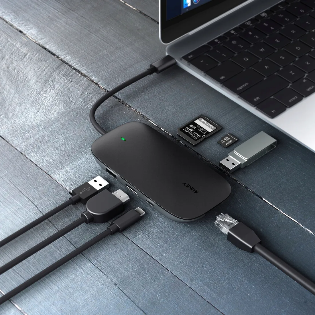 hub-usb-aukey-cb-c71-8-portow-waga-z-opakowaniem-0-14-kg