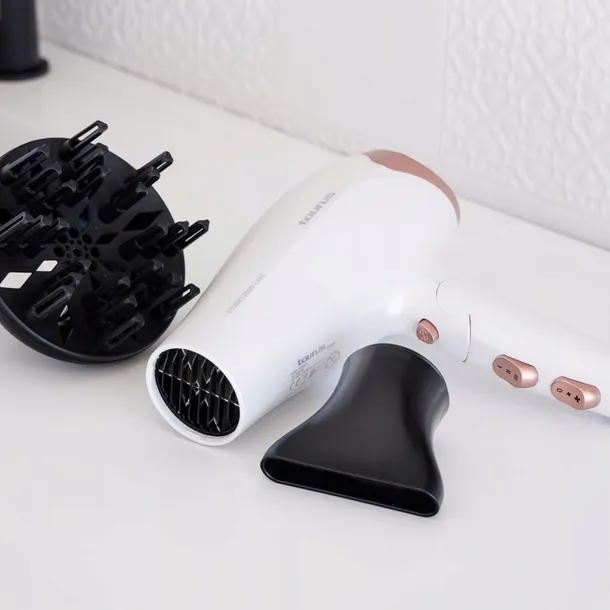 suszarka-do-wlosow-taurus-studio-2500-ionic-2400w-biala-model-900116000