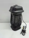 lampa-przeciwko-komarom-muchom-rodzaj-lampa