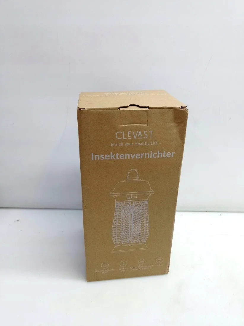 lampa-przeciwko-komarom-muchom