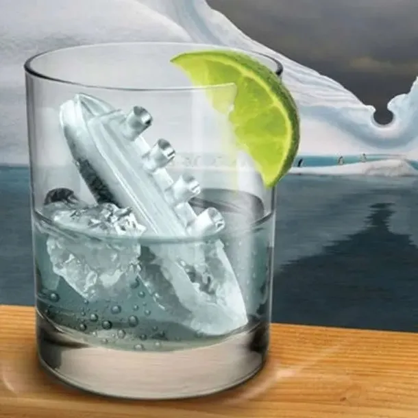 foremka-na-lod-titanic-niebieski-gadgetmaster