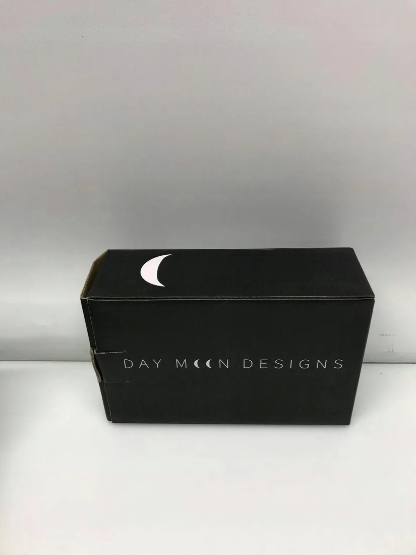 uchwyt-na-papier-day-moon-designs