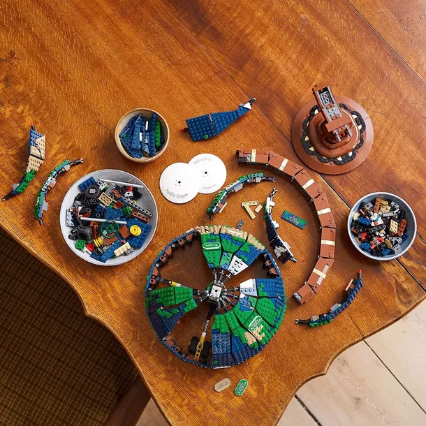 lego-ideas-21332-globus-minimalny-wiek-dziecka-18