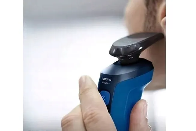 golarka-philips-s5466-17-zasilanie-akumulatorowe