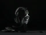 sluchawki-nauszne-logitech-g-pro-x-regulacja-glosnosci-tak