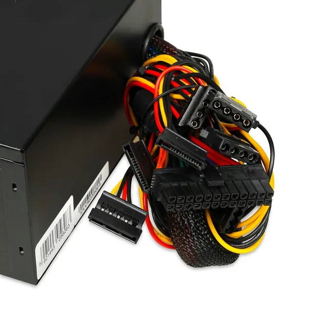 zasilacz-ibox-aurora-600-w-certyfikat-brak