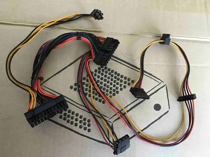 obudowa-chieftec-micro-tower-mini-itx-czarna-szerokosc-produktu-6-3-cm