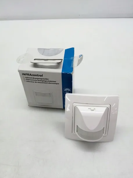 czujnik-ruchu-kopp-808102014-waga-z-opakowaniem-0-12-kg