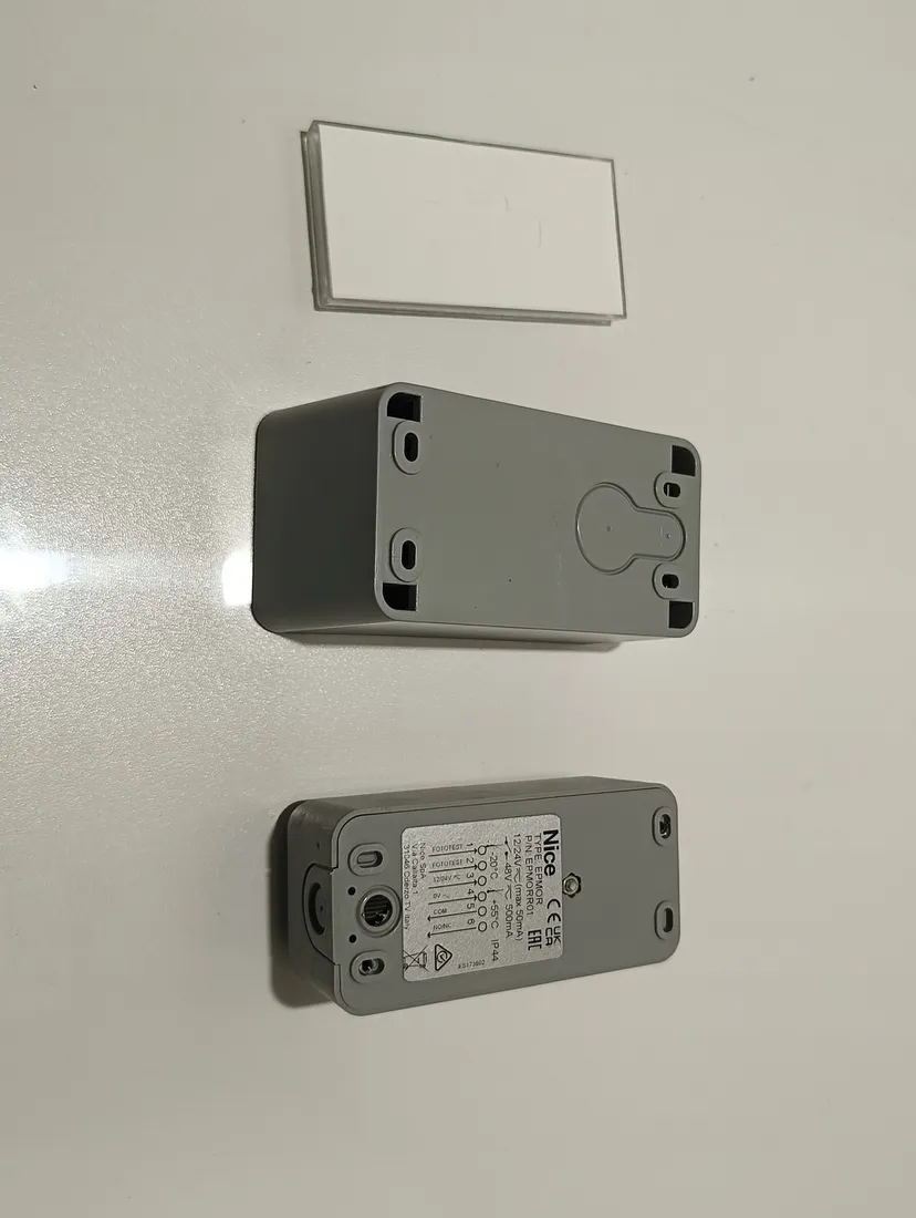 fotokomorka-nice-epmor-refleksyjna