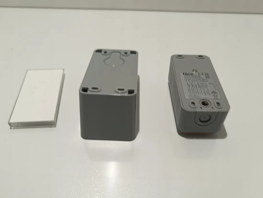 fotokomorka-nice-epmor-refleksyjna