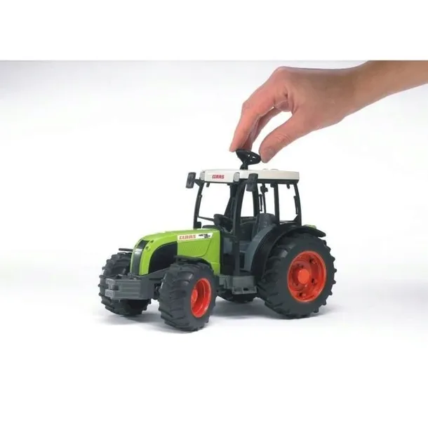 traktor-claas-nectis-267f-bruder-02110-zielony-plec-chlopcy