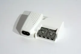 wzmacniacz-vhf-uhf-picokom-easy-f-1-wejscie-2-wyjscia-televes-model-5605