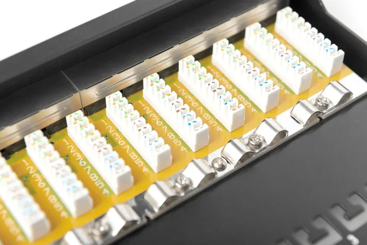 patch-panel-digitus-10-12-portow-kat-6-s-ftp-1u-waga-z-opakowaniem-0-96-kg-kod-producenta-dn-91612s