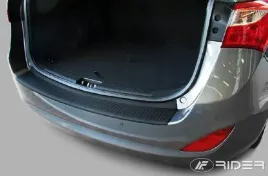 nakladka-listwa-na-zderzak-hyundai-i30-kombi-2012-17