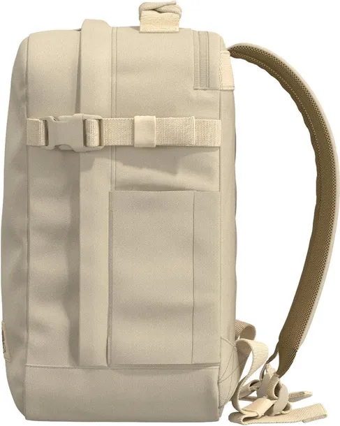 plecak-podrozny-2w1-cabin-zero-classic-tech-28l-shell-white-rodzaj-inny