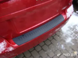 nakladka-listwa-na-zderzak-chevrolet-aveo-sedan-2006-10