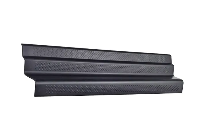 nakladki-na-progi-vw-caddy-2003-20-stan-nowy-waga-z-opakowaniem-1-kg