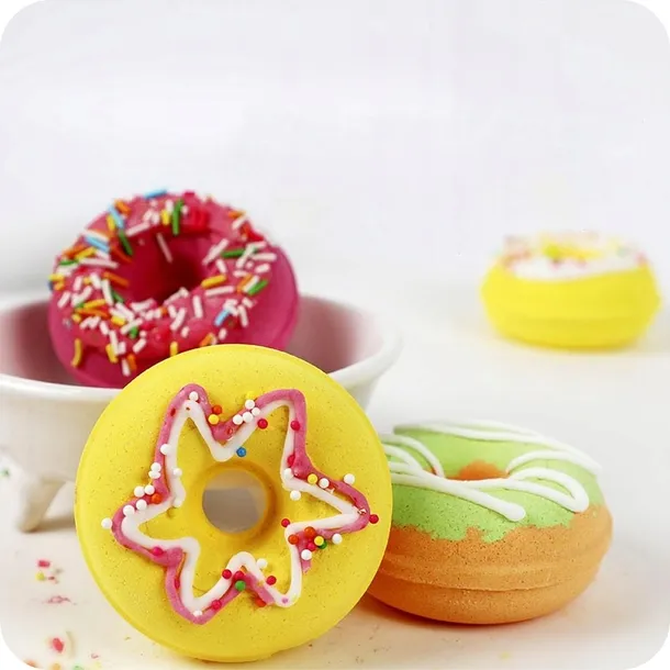 kule-do-kapieli-zestaw-donut-swiateczne-kula-do-kapieli-4-szt-stan-nowy-stan-opakowania-oryginalne