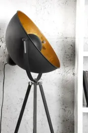 lampa-studio-black