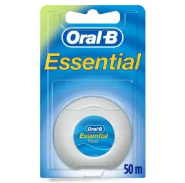 oral-b-nic-dentystyczna-essential-floss-50m
