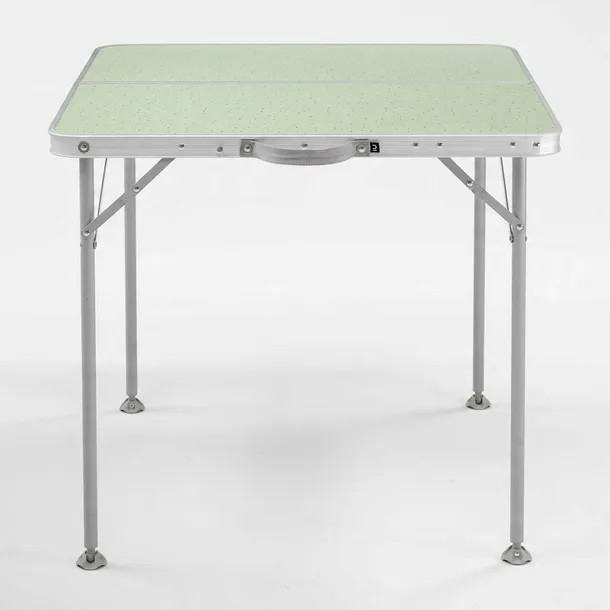 stol-kempingowy-quechua-4-osobowy-material-stelaza-aluminium