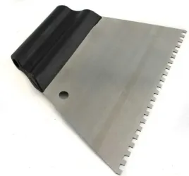kubala-0515-szpachla-metalowa-zab-do-kleju-180mm