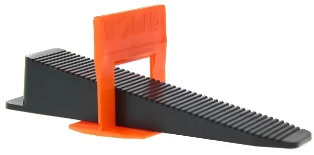solid-system-poziomowania-50-klinow-100-klipsow