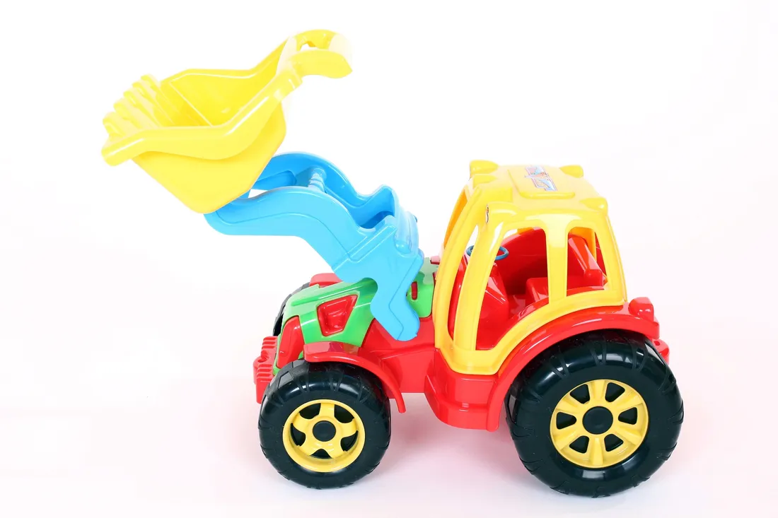 traktor-z-ladowarka-model-275