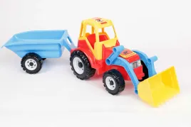 traktor-z-ladowarka-i-przyczepa-model-091