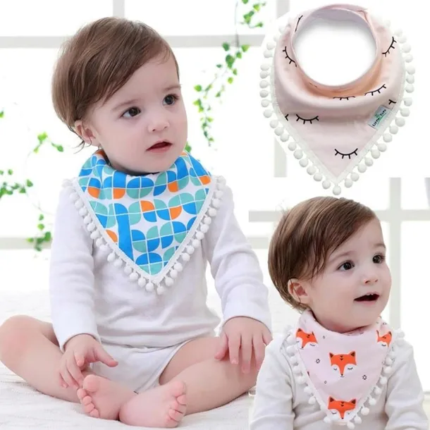 chusta-z-pomponami-dla-dziecka-krzyzyk-kod-producenta-5904041102127