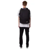 plecak-kabinowy-cabinzero-classic-44l-absolute-black-liczba-komor-1