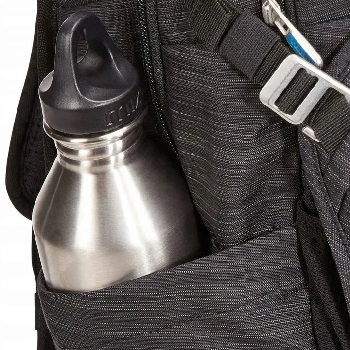plecak-na-laptopa-thule-construct-20-40l-czarny