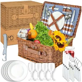 kosz-wiklinowy-piknikowy-4osob-zestaw-sztucce-prezent-na-romantyczny-wyjazd