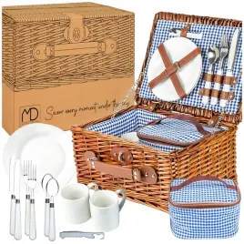 wiklinowy-koszyk-piknikowy-wyposazenie-termotorba-na-romantyczne-chwile