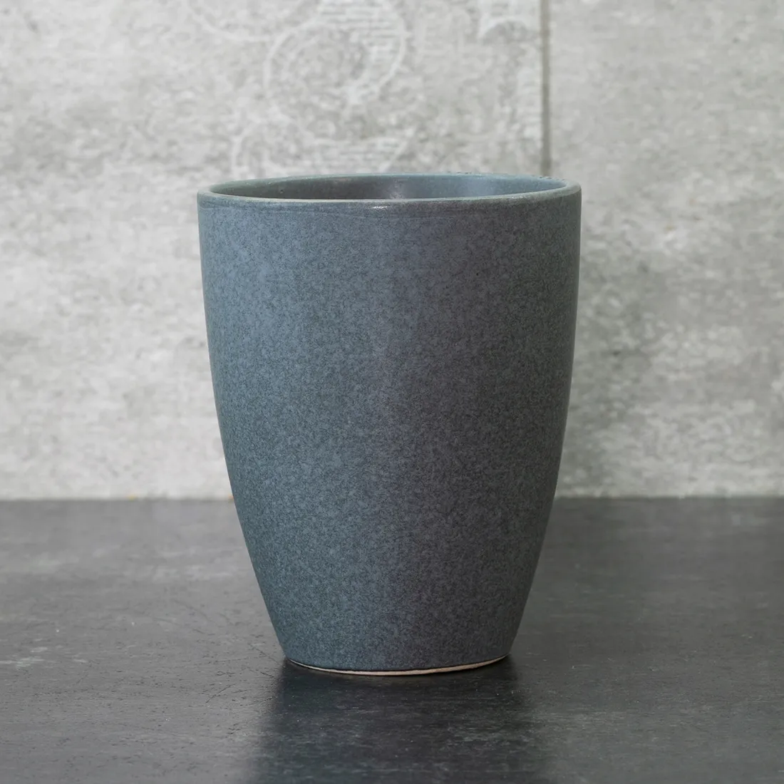 kubek-hedvig-szary-300ml-stan-nowy