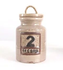 pojemnik-lazienkowy-ceramiczny-z-napisem
